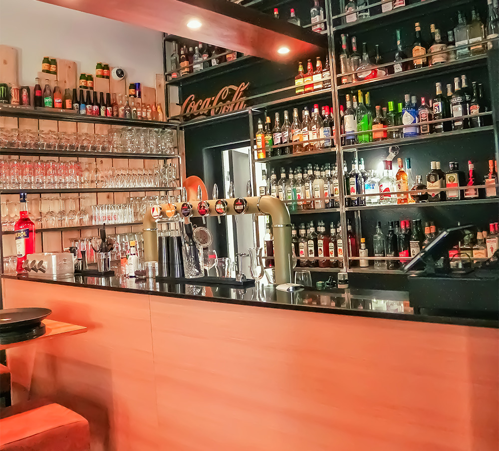 bar la crau var