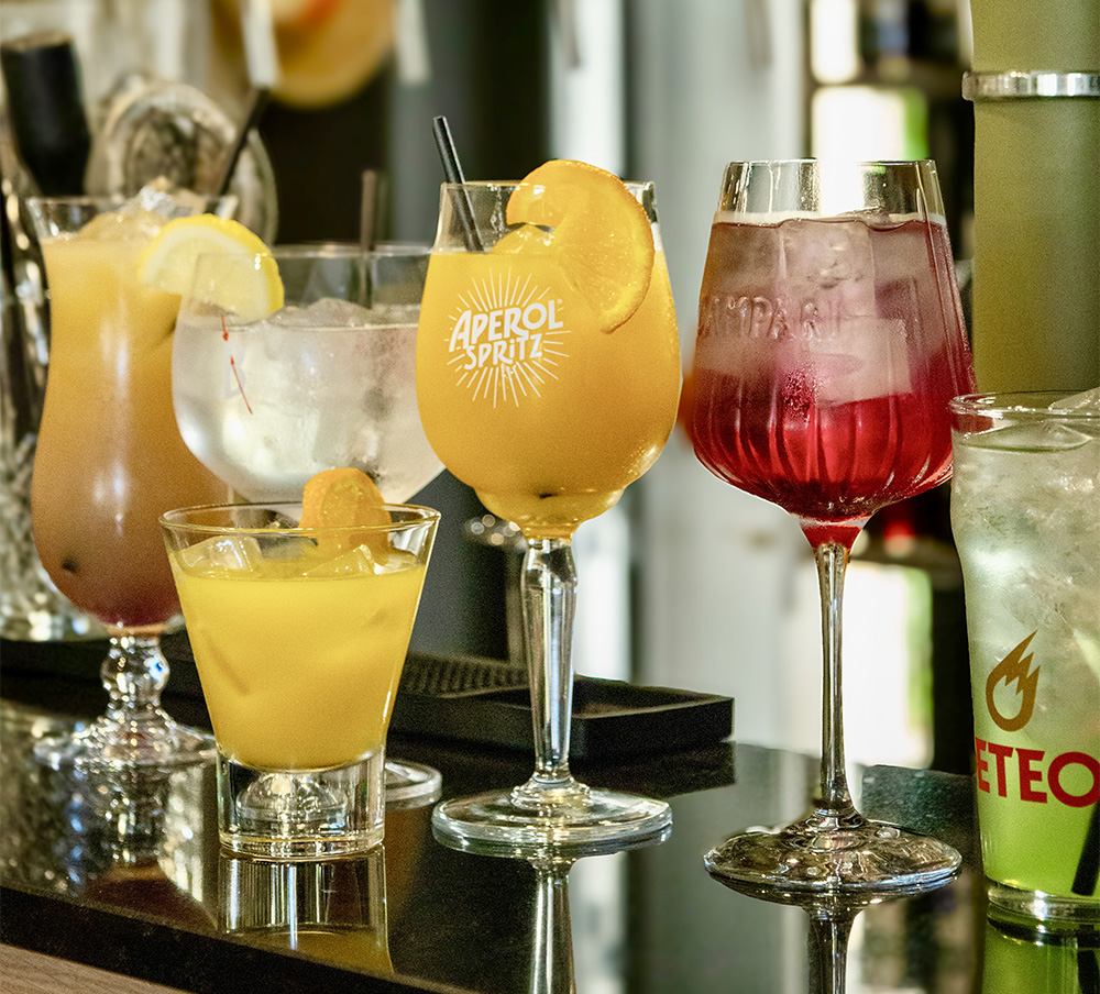 cocktail bar var
