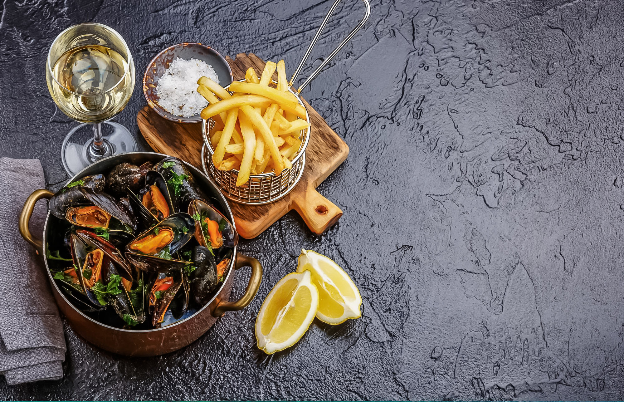 repas a theme a la crau moules frites a volonte